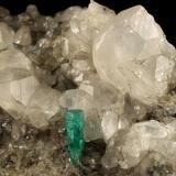 Beryl (variety emerald), Calcite, PyriteLa Pita (distrito minero), Municipio Maripí, Cinturón Esmeraldífero Occidental, Departamento Boyacá, Colombia140x75x80mm, xls=16 &amp; 10mm (Author: Fiebre Verde)