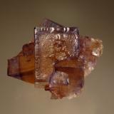 FluoriteMinerva I Mine, Ozark-Mahoning group, Cave-in-Rock Sub-District, Hardin County, Illinois, USA4.5 x 5.2 cm (Author: crosstimber)