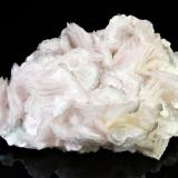 Calcite<br />Manaoshan Mine, Dongpo, Yizhang District, Chenzhou Prefecture, Hunan Province, China<br />310 X 220 X 70<br /> (Author: Robert Seitz)