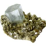 Aquamarine, Muscovite<br />Nagar, Hunza Valley, Nagar District, Gilgit-Baltistan (Northern Areas), Pakistan<br />Specimen size 6 cm, aqua crystal 2,4 cm<br /> (Author: Tobi)
