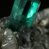 Beryl (variety emerald), Dolomite<br />Muzo mining district, Western Emerald Belt, Boyacá Department, Colombia<br />34x18x24mm, xl=7x5mm<br /> (Author: Fiebre Verde)