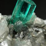 Beryl (variety emerald), Dolomite<br />Muzo mining district, Western Emerald Belt, Boyacá Department, Colombia<br />34x18x24mm, xl=7x5mm<br /> (Author: Fiebre Verde)