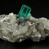 Beryl (variety emerald), Dolomite<br />Muzo mining district, Western Emerald Belt, Boyacá Department, Colombia<br />34x18x24mm, xl=7x5mm<br /> (Author: Fiebre Verde)