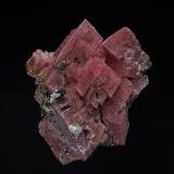 Rhodochrosite, AegirinePoudrette Quarry, Mont Saint-Hilaire, La Vallée-du-Richelieu RCM, Montérégie, Québec, Canada6.2 x 5.2 cm (Author: am mizunaka)