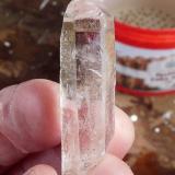 Quartz<br />Ceres, Warmbokkeveld Valley, Ceres, Valle Warmbokkeveld, Witzenberg, Cape Winelands, Western Cape Province, South Africa<br />Fingers for size<br /> (Author: Pierre Joubert)