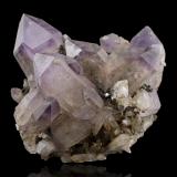 Quartz (variety amethyst)<br />Fengjiashan Mine, Edong, Daye, Huangshi Prefecture, Hubei Province, China<br />14,5	x	16,0	x	10,5	cm<br /> (Author: MIM Museum)