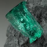 Beryl (variety emerald)<br />Muzo mining district, Western Emerald Belt, Boyacá Department, Colombia<br />37x20x32mm, xls=10 & 7.5mm<br /> (Author: Fiebre Verde)