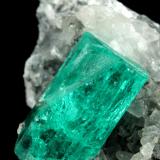 Beryl (variety emerald), Calcite<br />Chivor mining district, Municipio Chivor, Eastern Emerald Belt, Boyacá Department, Colombia<br />43x24x24mm, xl=15x8mm<br /> (Author: Fiebre Verde)