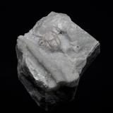 Quartz<br />La Facciata Quarry, Carrara, Apuan Alps, Massa-Carrara Province, Tuscany, Italy<br />6.5 x 9.1 cm<br /> (Author: am mizunaka)