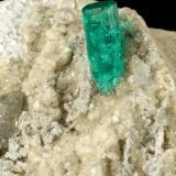 Beryl (variety emerald), Albite (variety cleavelandite), Dolomite, Pyrite<br />Chivor mining district, Municipio Chivor, Eastern Emerald Belt, Boyacá Department, Colombia<br />58x28x42mm, xl=11x4.5mm<br /> (Author: Fiebre Verde)