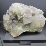 Fluorite<br />Hesselbach Mine, Ödsbach (Oberkirch), Ortenaukreis, Black Forest, Baden-Württemberg, Germany<br />~ 35 cm<br /> (Author: Tobi)