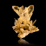 Quartz<br />Les Rivoirands, Vizille, Grenoble, Isère, Auvergne-Rhône-Alpes, France<br />7,0	x	6,0	x	9,0	cm<br /> (Author: MIM Museum)