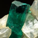 Beryl (variety emerald), Calcite, Dolomite, Pyrite<br />Chivor mining district, Municipio Chivor, Eastern Emerald Belt, Boyacá Department, Colombia<br />50x39x20mm, xl=10mm<br /> (Author: Fiebre Verde)