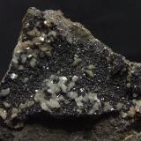 Esfalerita y Dolomita<br />Minas de Mercadal, Cartes, Comarca Besaya, Cantabria, España<br />80x60mm<br /> (Autor: joaquin gar)