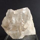 Fluorita<br />Cantera Mures, Las Pedrizas, Mures, Alcalá la Real, Comarca Sierra Sur, Jaén, Andalucía, España<br />5,5 x 4 x 3,5 cm<br /> (Autor: Raúl S. Llorente)