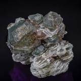 Datolite, Quartz<br />Dalnegorsk, Dalnegorsk Urban District, Primorsky Krai, Russia<br />6.3 x 6.0 cm<br /> (Author: am mizunaka)