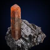 Bustamite on Galena<br />Southern operations Mine (NBHC Mine), 18 level, Broken Hill, Yancowinna County, New South Wales, Australia<br />5,5	x	3,5	x	6,5	cm<br /> (Author: MIM Museum)