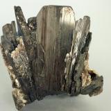 Ferberita, Siderita<br />Minas da Panasqueira, Aldeia de São Francisco de Assis, Covilhã, Castelo Branco, Cova da Beira, Centro, Portugal<br />5 x 5,5 x 5 cm<br /> (Autor: Raúl S. Llorente)