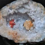 Dolomite on Quartz<br />Harrodsburg area, Clear Creek Township, Monroe County, Indiana, USA<br />Geode cavity is 4 cm<br /> (Author: Bob Harman)