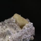 MagnesitaGrupo Minero Impensada (Mina de Rubián), Pacios, O Incio, Comarca Sarria, Lugo, Galicia / Galiza, España6,5x5,5 cm (Autor: minero1968)