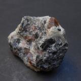 Titanita<br />Monte Partomchorr, Macizo Khibiny, Península Kola, Murmanskaja Oblast, Región del Norte, Rusia<br />6 x 5 x 3 cm<br /> (Autor: Antonio Alcaide)