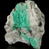 Beryl (variety emerald), Calcite, PyriteCoscuez (distrito minero), Mina Jerusalem, Municipio San Pablo de Borbur, Cinturón Esmeraldífero Occidental, Departamento Boyacá, Colombia53x61x36mm (Author: Fiebre Verde)