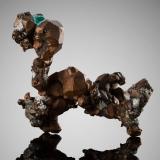 Copper with Malachite<br />Central Mine, Central, Keweenaw County, Michigan, USA<br />12,0	x	8,0	x	10,5	cm<br /> (Author: MIM Museum)