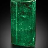 Beryl (variety emerald)La Pita mining district, Municipio Maripí, Western Emerald Belt, Boyacá Department, Colombia4,0	x	4,5	x	9,5	cm (Author: MIM Museum)