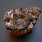 Cuarzo (variedad ahumado)<br />Mina 2º Guadalmez, Cerro de Almadenejos-Quinto de Torrubia, Cardeña, Comarca Los Pedroches, Córdoba, Andalucía, España<br />5,5 x 5,5 x 4 cm<br /> (Autor: Antonio Alcaide)