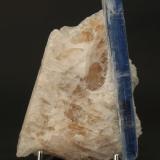 Kyanite<br />Barra de Salinas, Coronel Murta, Jequitinhonha, Minas Gerais, Brazil<br />70mm x 50mm x 30mm<br /> (Author: Philippe Durand)