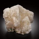 Chabazite-Ca with Stilbite-Ca<br />Nashik District (Nasik), Maharashtra, India<br />10,0	x	8,0	x	7,5	cm<br /> (Author: MIM Museum)