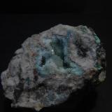 Cuarzo y Plancheíta<br />Mina Juanito, Jarrama, Zufre, Comarca Sierra de Huelva, Huelva, Andalucía, España<br />7 x 6 x 5 cm<br /> (Autor: Antonio Alcaide)