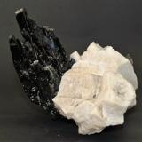 Aegirine<br />Mount Malosa, Zomba District, Malawi<br />90mm x 85mm x 70mm<br /> (Author: Philippe Durand)