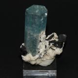 Beryl (variety aquamarine)<br />Erongo Mountain, Usakos, Erongo Region, Namibia<br />45mm x 40mm x 15mm<br /> (Author: Philippe Durand)