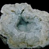 Quartz on Quartz (variety chalcedony)<br />Monroe County, Indiana, USA<br />geode cavity is about 10 cm with a thick rind<br /> (Author: Bob Harman)
