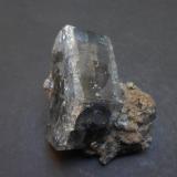 Fluorapatito<br />Minas da Panasqueira, Aldeia de São Francisco de Assis, Covilhã, Castelo Branco, Cova da Beira, Centro, Portugal<br />5 x 3,5 x 2,5 cm<br /> (Autor: Antonio Alcaide)