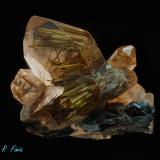 Cuarzo (variedad rutilado)<br />Mina Caí Bom, Novo Horizonte, Bahia, Brasil<br />4 x 4 x 4 cm<br /> (Autor: Ricardo Fimia)