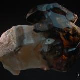 Cuarzo<br />Namaqualand,  Northern Cape, Sudáfrica.<br />12 x 8 x 6 cm<br /> (Autor: Ricardo Fimia)