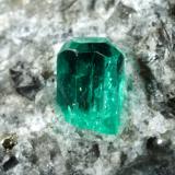 Beryl (variety emerald), Calcite, Pyrite<br />Chivor mining district, Municipio Chivor, Eastern Emerald Belt, Boyacá Department, Colombia<br />45x36x29mm, xl=4mm<br /> (Author: Fiebre Verde)