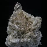 Quartz, Albite<br />Windsor (Richmond), Le Val-Saint-François RCM, Estrie, Québec, Canada<br />12.0 x 9.0 cm<br /> (Author: am mizunaka)