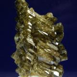 Epidota<br />Alchuri, Distrito Shigar, Gilgit-Baltistan (Áreas del Norte), Paquistán<br />6 x 4 x 3 cm<br /> (Autor: Ricardo Fimia)