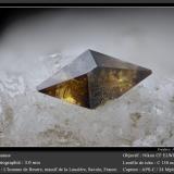 Anatase<br />L'Homme de Beurre, La Lauzière Massif, Saint-Jean-de-Maurienne, Savoie, Auvergne-Rhône-Alpes, France<br />fov 3.0 mm<br /> (Author: ploum)