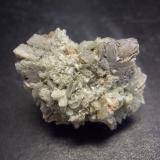 AragonitoMontorio, Comarca Odra-Pisuerga, Burgos, Castilla y León, España5 x 3 x 2 cm (Autor: Toño P)