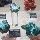 Chrysocolla, quartz<br />Ray Mines, Scott Mountain area, Mineral Creek District, Dripping Spring Mountains, Pinal County, Arizona, USA<br />4 - 7 cm<br /> (Author: Tobi)