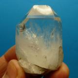 Quartz<br />Ceres, Warmbokkeveld Valley, Ceres, Valle Warmbokkeveld, Witzenberg, Cape Winelands, Western Cape Province, South Africa<br />56 x 36 x 17 mm<br /> (Author: Pierre Joubert)