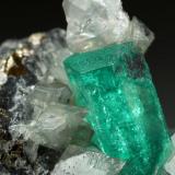 Beryl (variety emerald), Dolomite, Pyrite<br />Coscuez mining district, Calceteros Mine, Municipio San Pablo de Borbur, Western Emerald Belt, Boyacá Department, Colombia<br />29x45x27mm, xl=34mm<br /> (Author: Fiebre Verde)