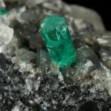 Beryl (variety emerald), Calcite, Dolomite, Pyrite<br />Coscuez mining district, Municipio San Pablo de Borbur, Western Emerald Belt, Boyacá Department, Colombia<br />70x50x55mm, aggregate=10mm<br /> (Author: Fiebre Verde)