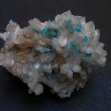Cavansita y Estilbita-Ca<br />Canteras Wagholi, Wagholi, Distrito Pune (Distrito Poonah), Maharashtra, India<br />9 x 6 x 5,5 cm<br /> (Autor: Antonio Alcaide)