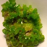 Pyromorphite<br />Daoping Mine, Gongcheng, Guilin Prefecture, Guangxi Zhuang Autonomous Region, China<br />6.5 cm<br /> (Author: JC)