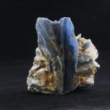 Kyanite<br />Barra de Salinas, Coronel Murta, Vale do Jequitinhonha, Minas Gerais, Brazil<br /><br /> (Author: steven calamuci)